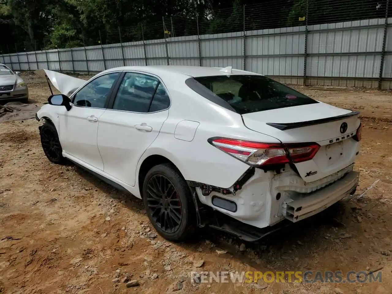 3 Photograph of a damaged car 4T1G11AK8LU938466 TOYOTA CAMRY 2020