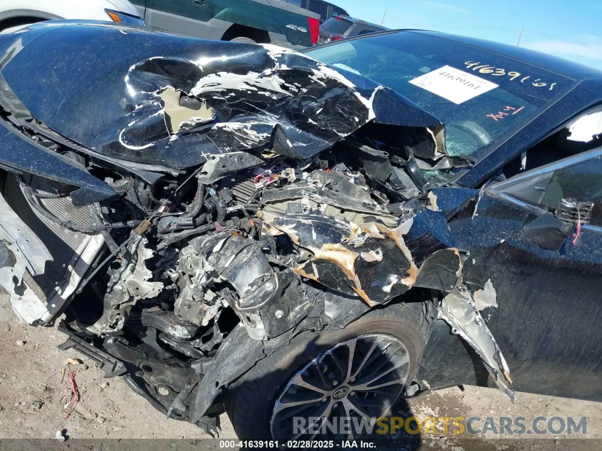 6 Photograph of a damaged car 4T1G11AK8LU957860 TOYOTA CAMRY 2020