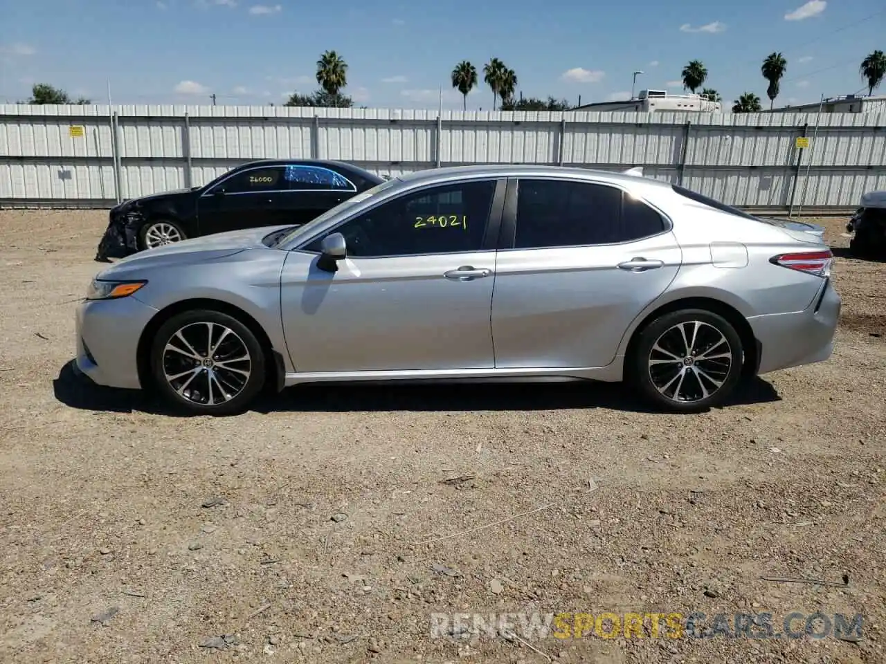 9 Photograph of a damaged car 4T1G11AK8LU972407 TOYOTA CAMRY 2020