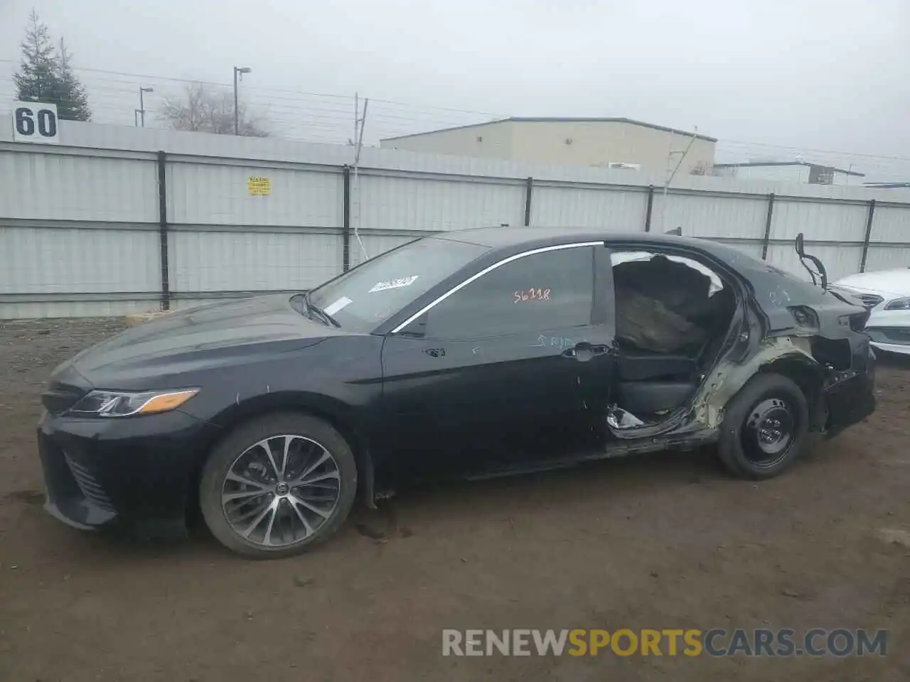 1 Photograph of a damaged car 4T1G11AK8LU988817 TOYOTA CAMRY 2020