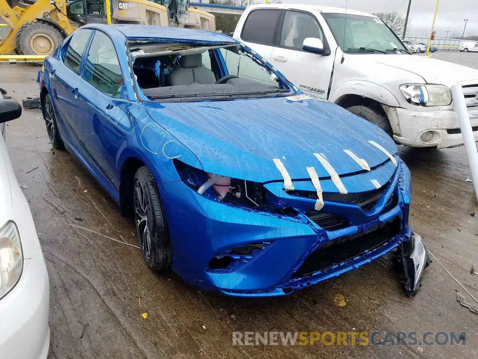 1 Photograph of a damaged car 4T1G11AK9LU300887 TOYOTA CAMRY 2020