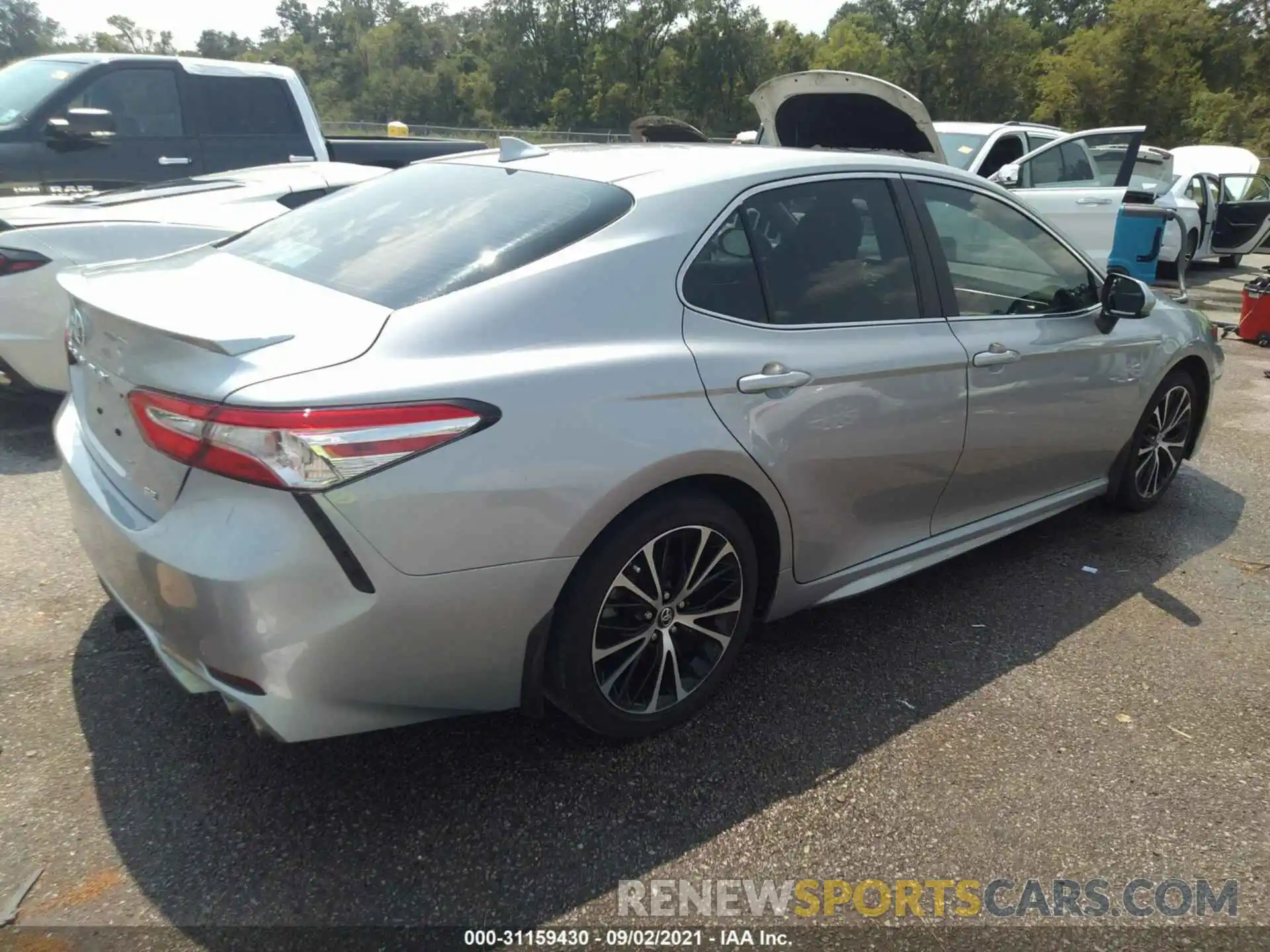 4 Photograph of a damaged car 4T1G11AK9LU303806 TOYOTA CAMRY 2020