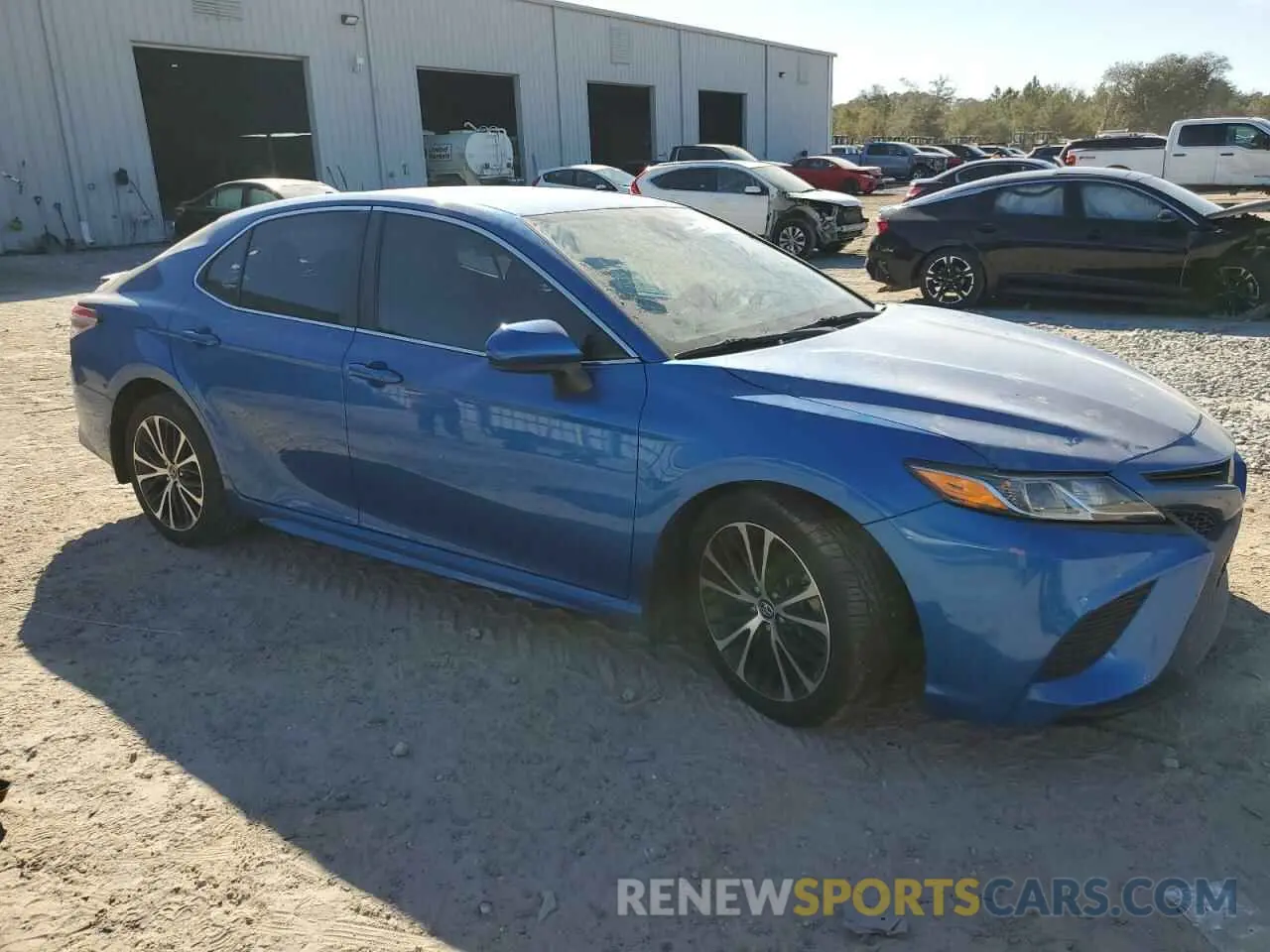 4 Photograph of a damaged car 4T1G11AK9LU305183 TOYOTA CAMRY 2020