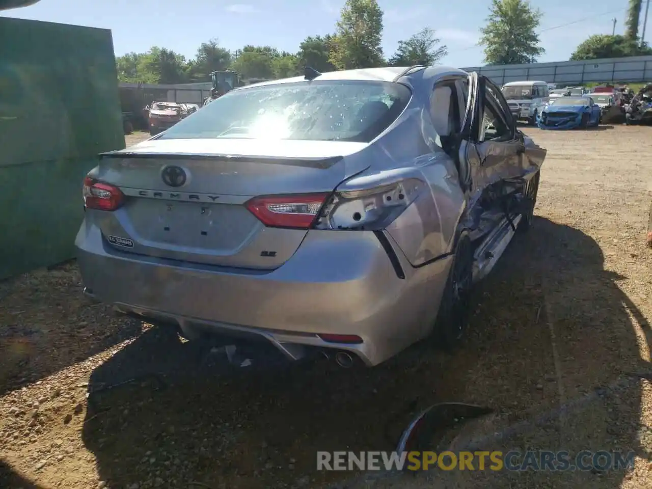 4 Photograph of a damaged car 4T1G11AK9LU311226 TOYOTA CAMRY 2020