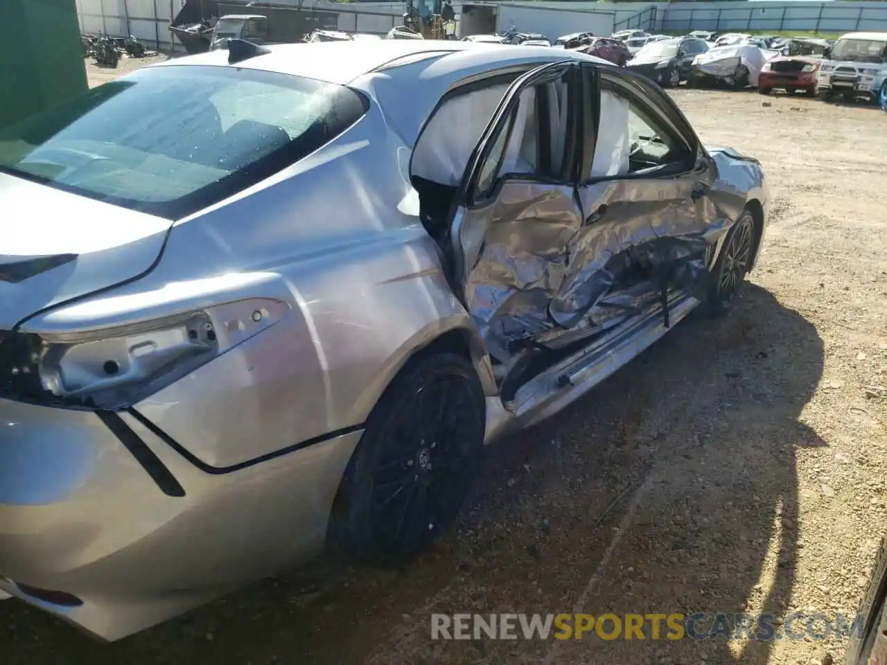 9 Photograph of a damaged car 4T1G11AK9LU311226 TOYOTA CAMRY 2020