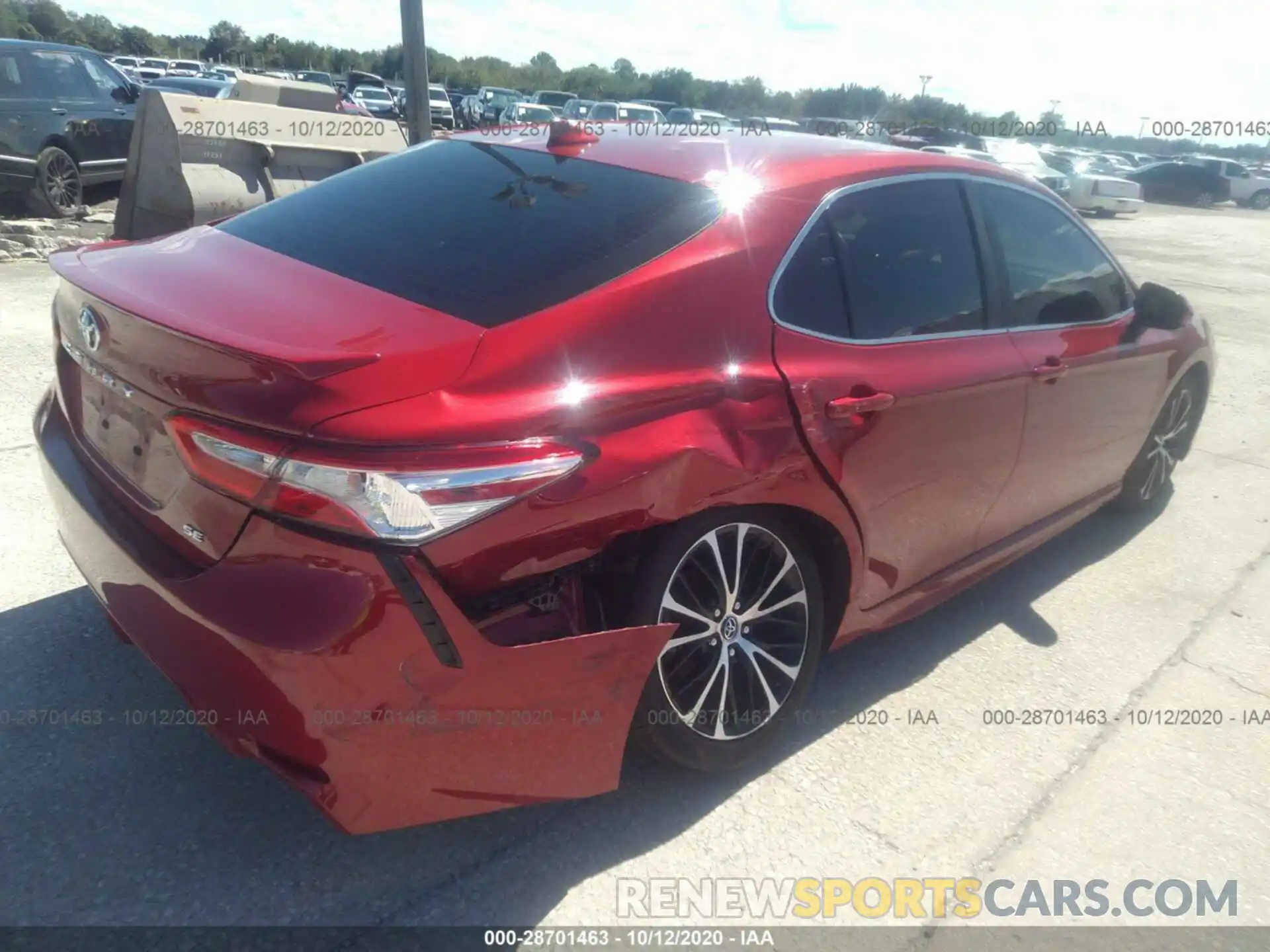 4 Photograph of a damaged car 4T1G11AK9LU312862 TOYOTA CAMRY 2020