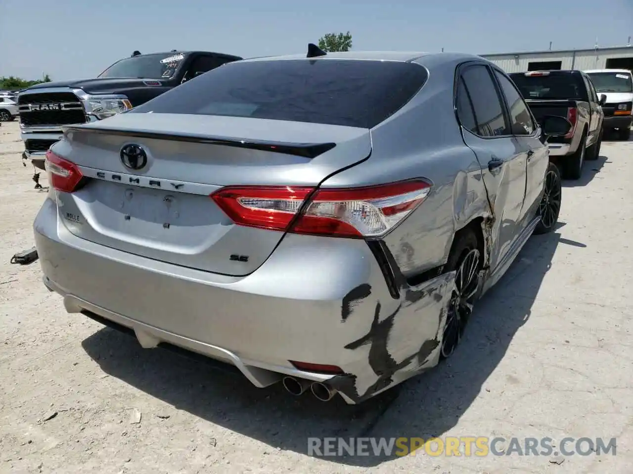 4 Photograph of a damaged car 4T1G11AK9LU313798 TOYOTA CAMRY 2020