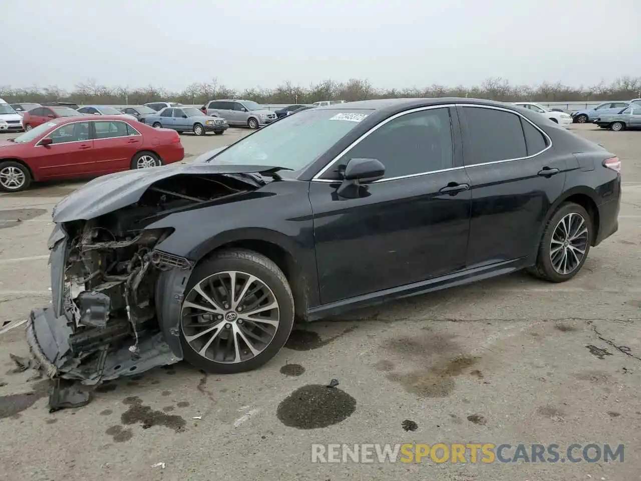 1 Photograph of a damaged car 4T1G11AK9LU318340 TOYOTA CAMRY 2020