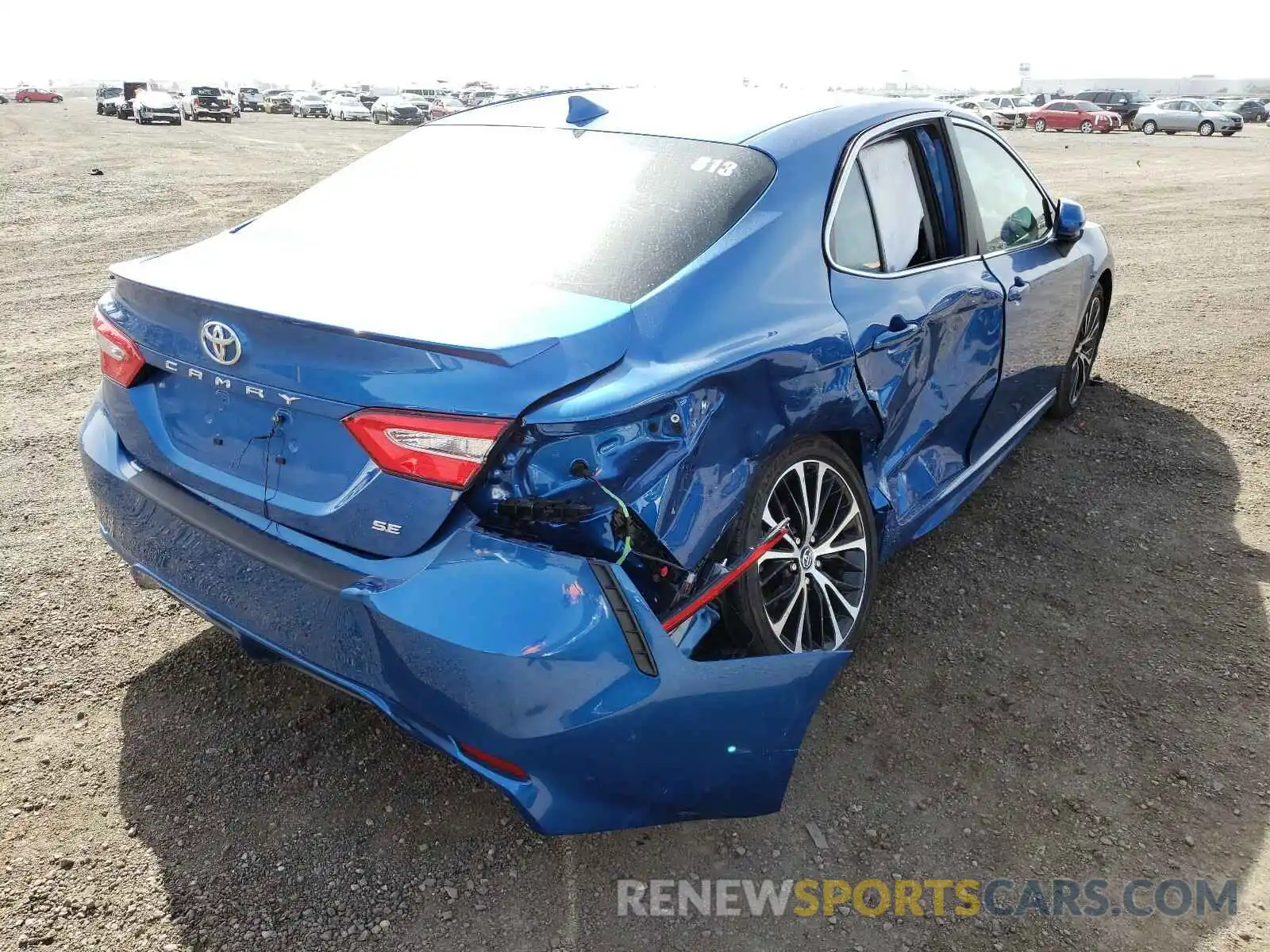 4 Photograph of a damaged car 4T1G11AK9LU319844 TOYOTA CAMRY 2020