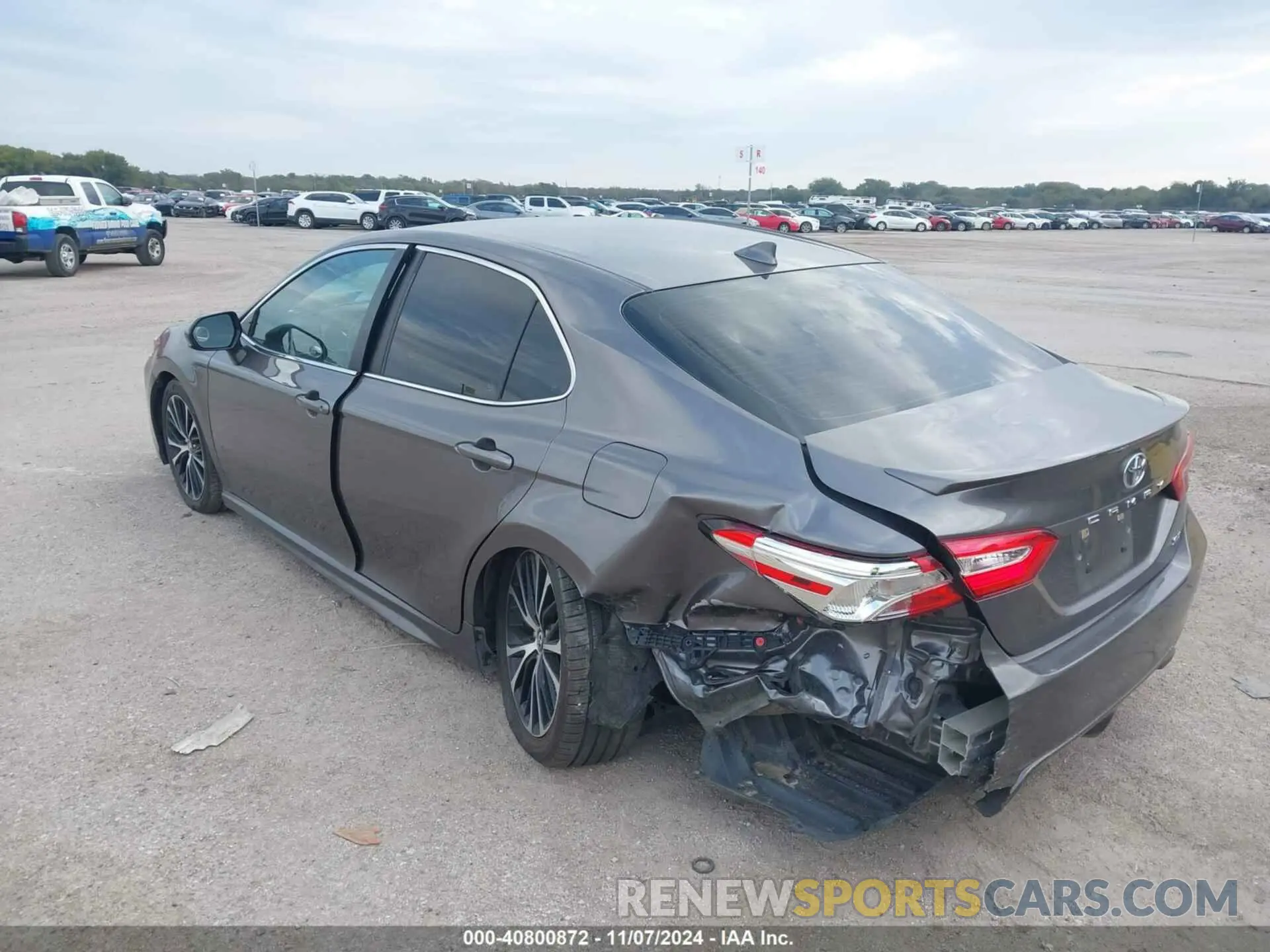 6 Photograph of a damaged car 4T1G11AK9LU328690 TOYOTA CAMRY 2020