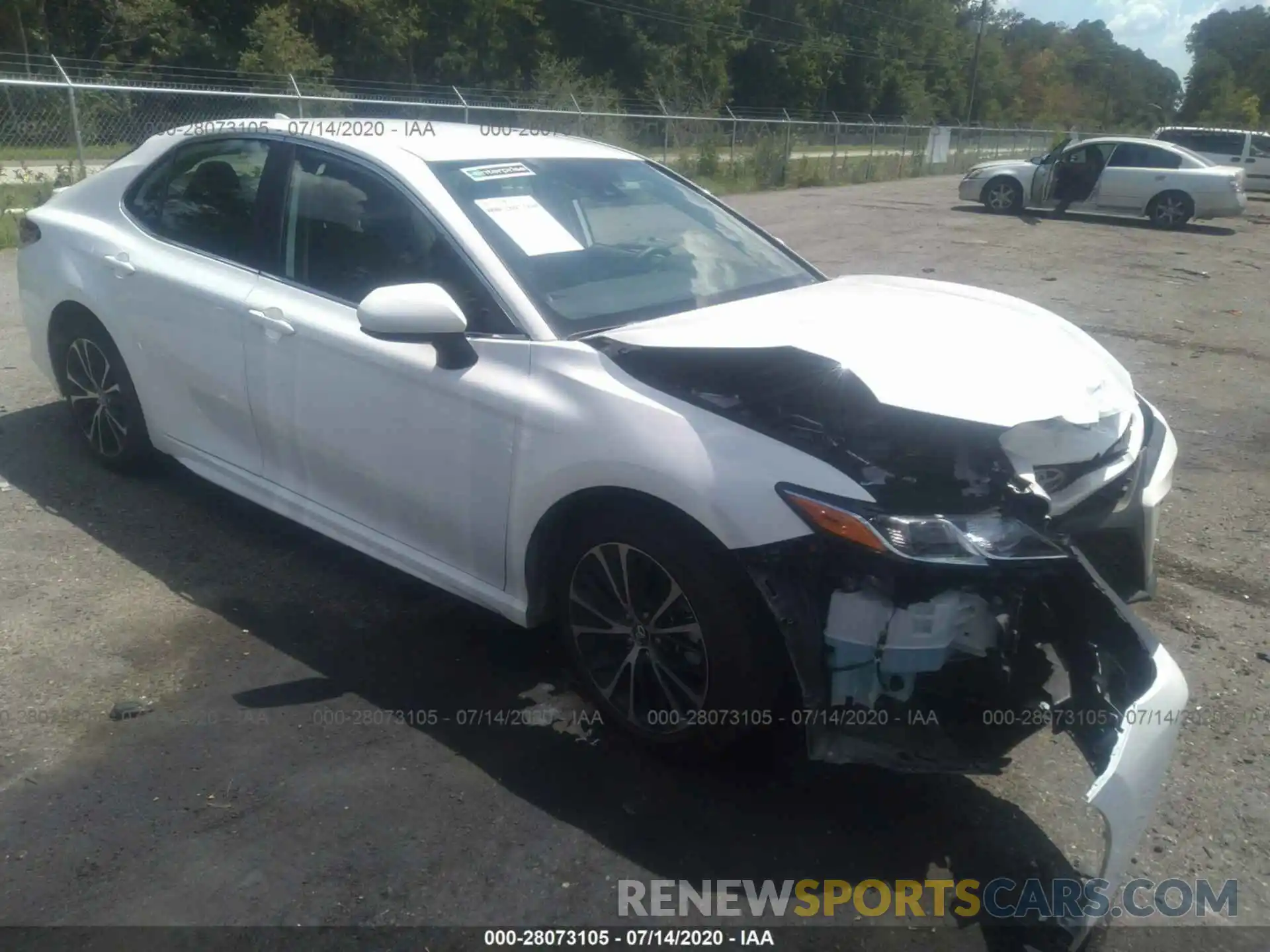 1 Photograph of a damaged car 4T1G11AK9LU330102 TOYOTA CAMRY 2020