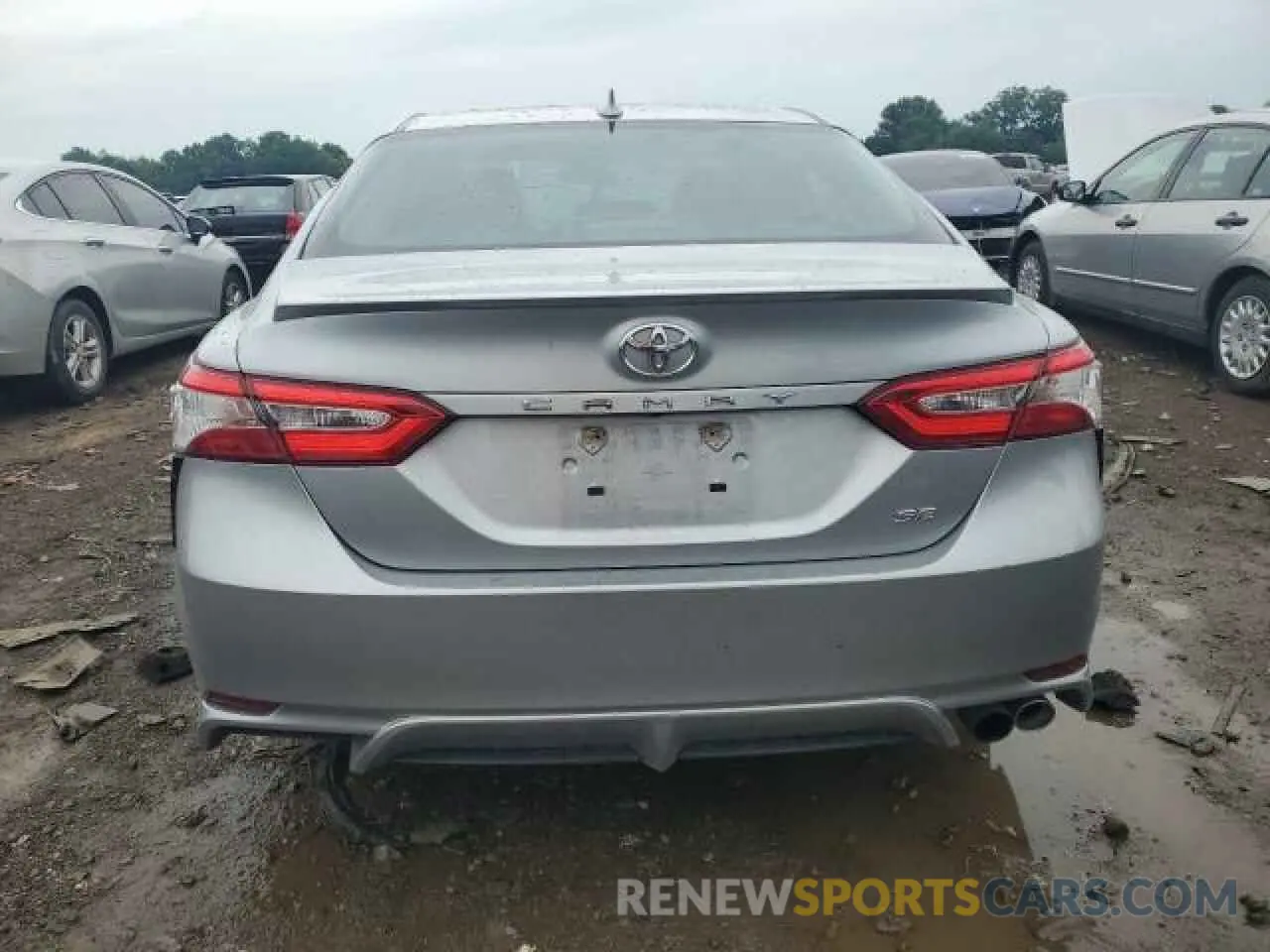 6 Photograph of a damaged car 4T1G11AK9LU343688 TOYOTA CAMRY 2020