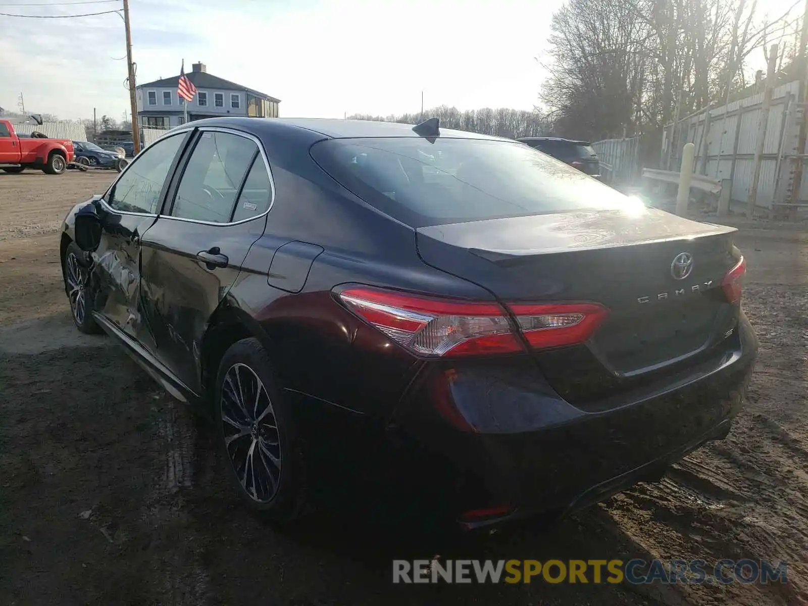 3 Photograph of a damaged car 4T1G11AK9LU343965 TOYOTA CAMRY 2020