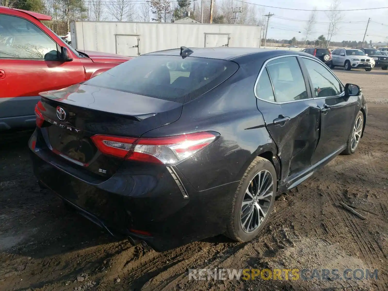 4 Photograph of a damaged car 4T1G11AK9LU343965 TOYOTA CAMRY 2020