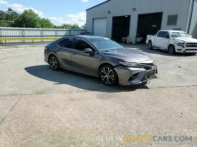 14 Photograph of a damaged car 4T1G11AK9LU344016 TOYOTA CAMRY 2020