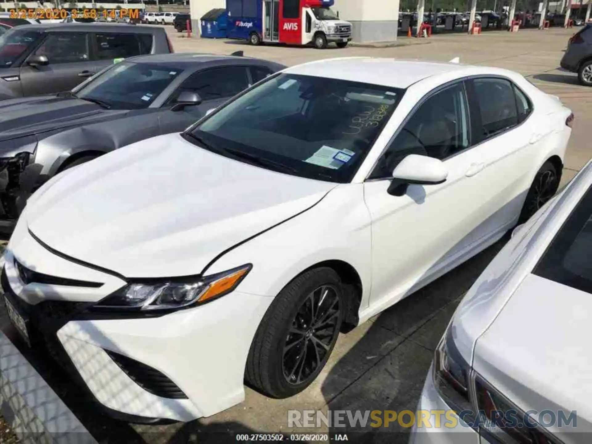 1 Photograph of a damaged car 4T1G11AK9LU344906 TOYOTA CAMRY 2020