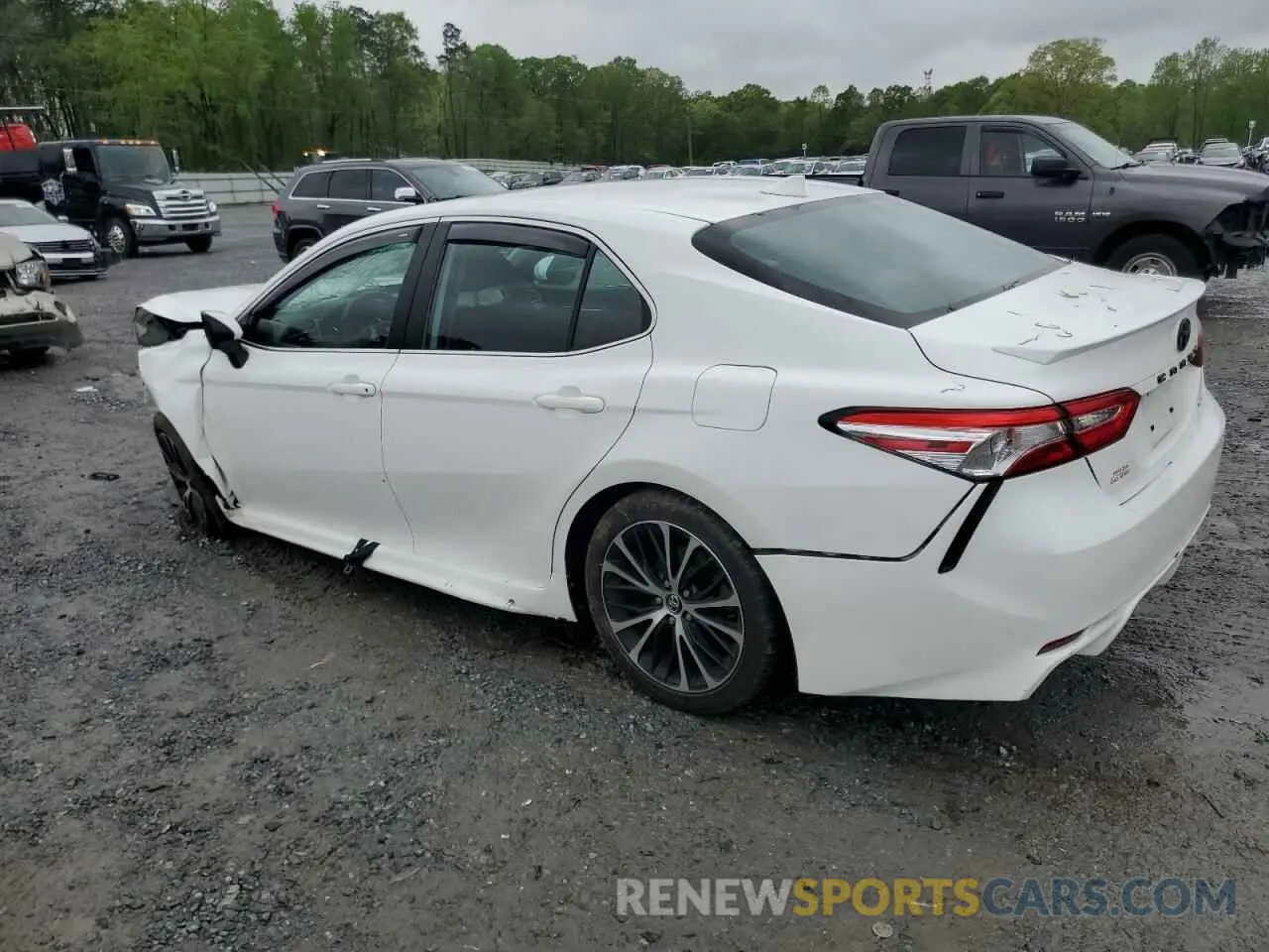2 Photograph of a damaged car 4T1G11AK9LU345439 TOYOTA CAMRY 2020