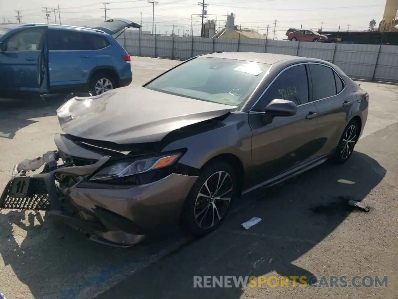 2 Photograph of a damaged car 4T1G11AK9LU345571 TOYOTA CAMRY 2020