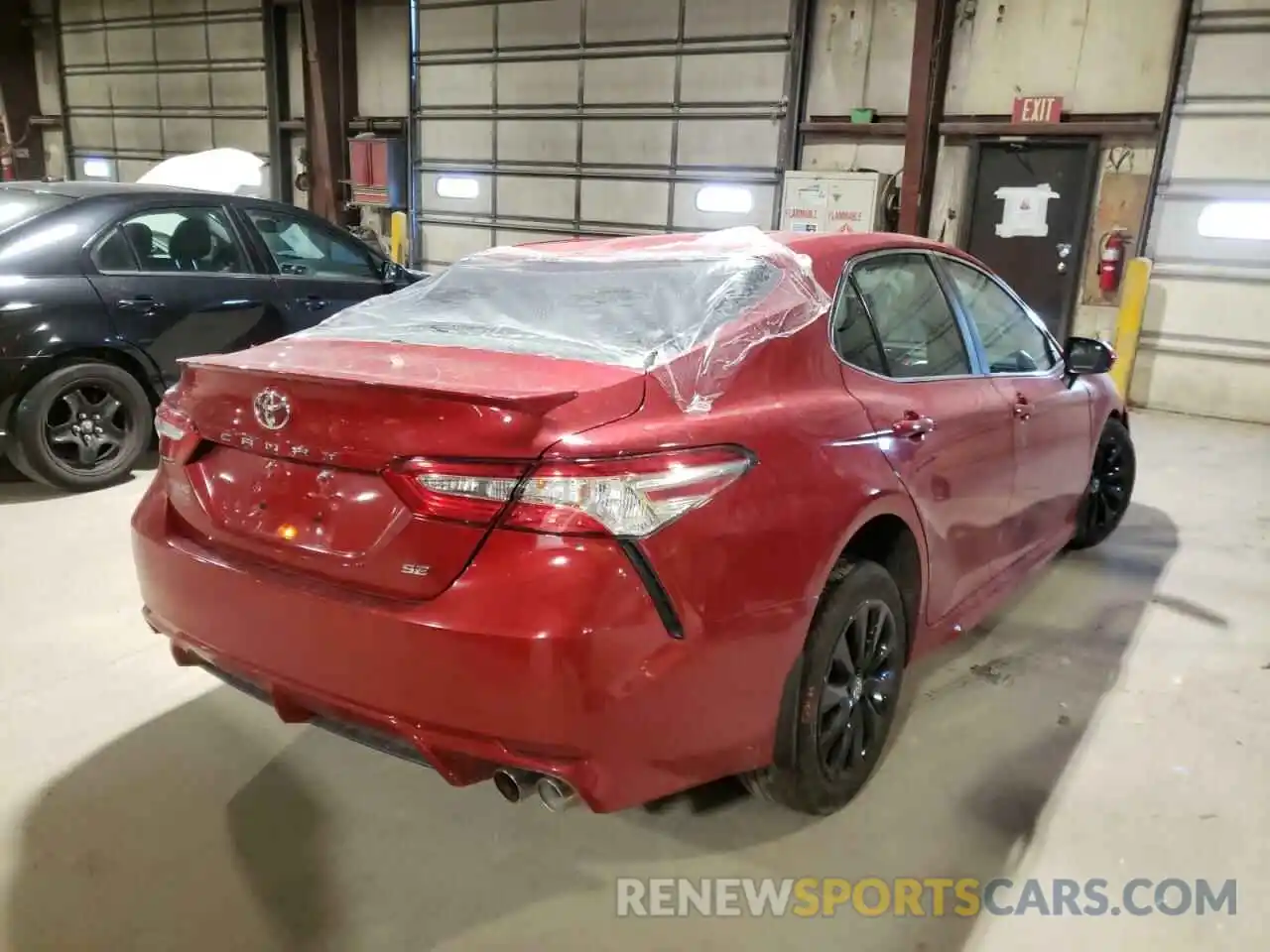 4 Photograph of a damaged car 4T1G11AK9LU346557 TOYOTA CAMRY 2020