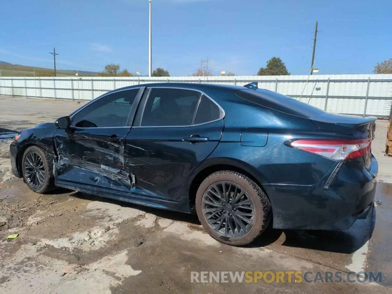 2 Photograph of a damaged car 4T1G11AK9LU346896 TOYOTA CAMRY 2020
