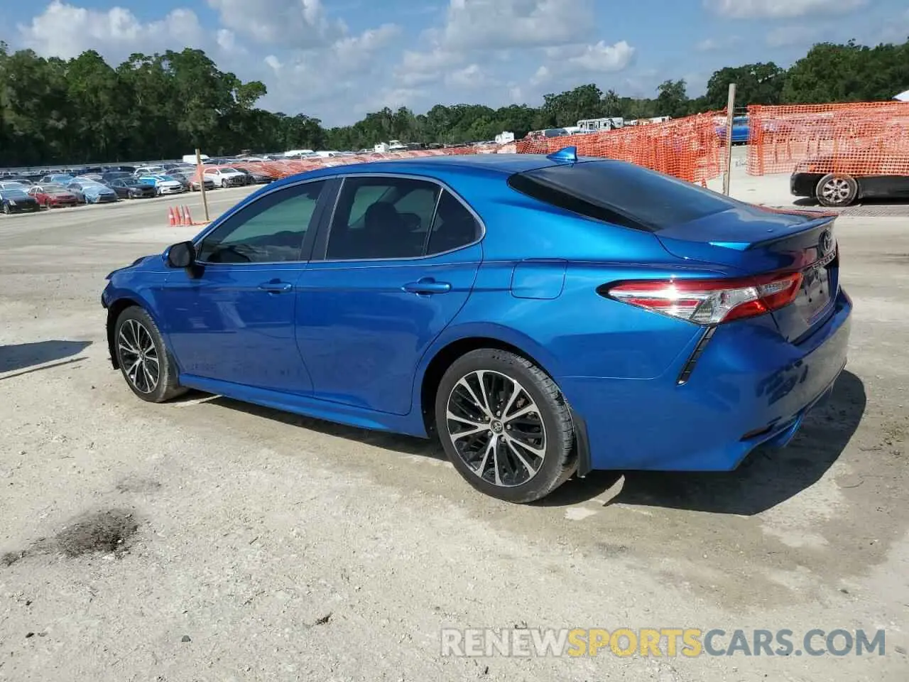 2 Photograph of a damaged car 4T1G11AK9LU349510 TOYOTA CAMRY 2020