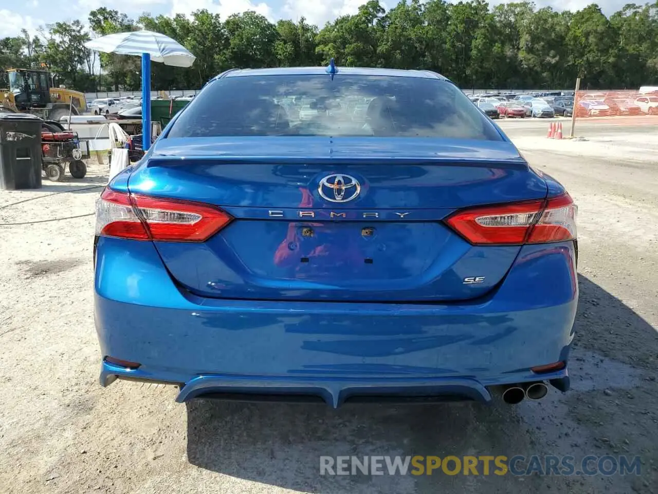 6 Photograph of a damaged car 4T1G11AK9LU349510 TOYOTA CAMRY 2020
