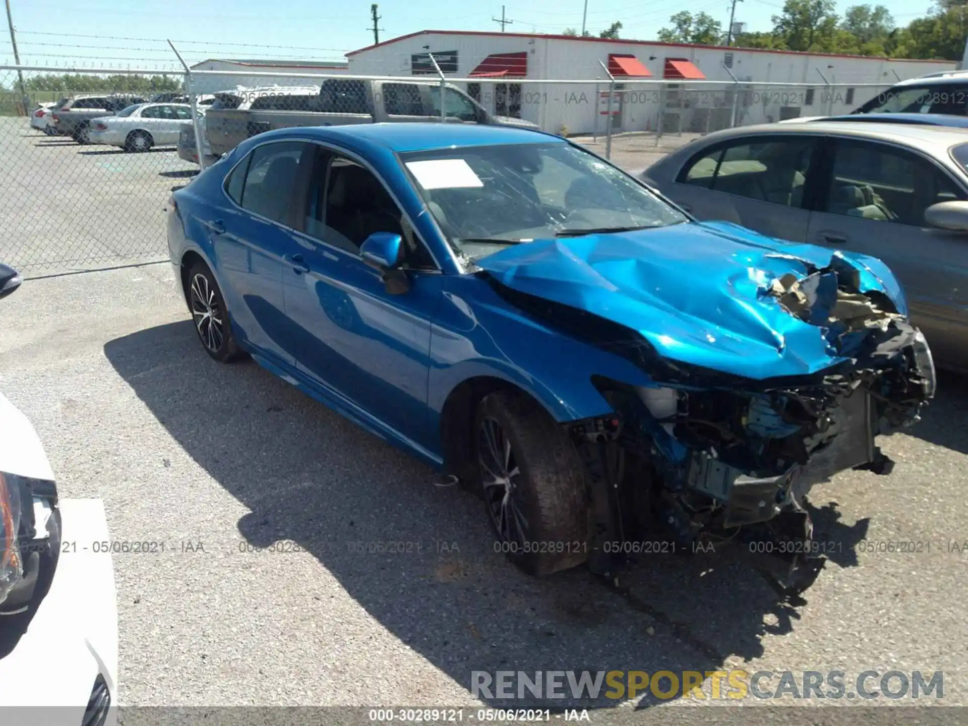 1 Photograph of a damaged car 4T1G11AK9LU350964 TOYOTA CAMRY 2020