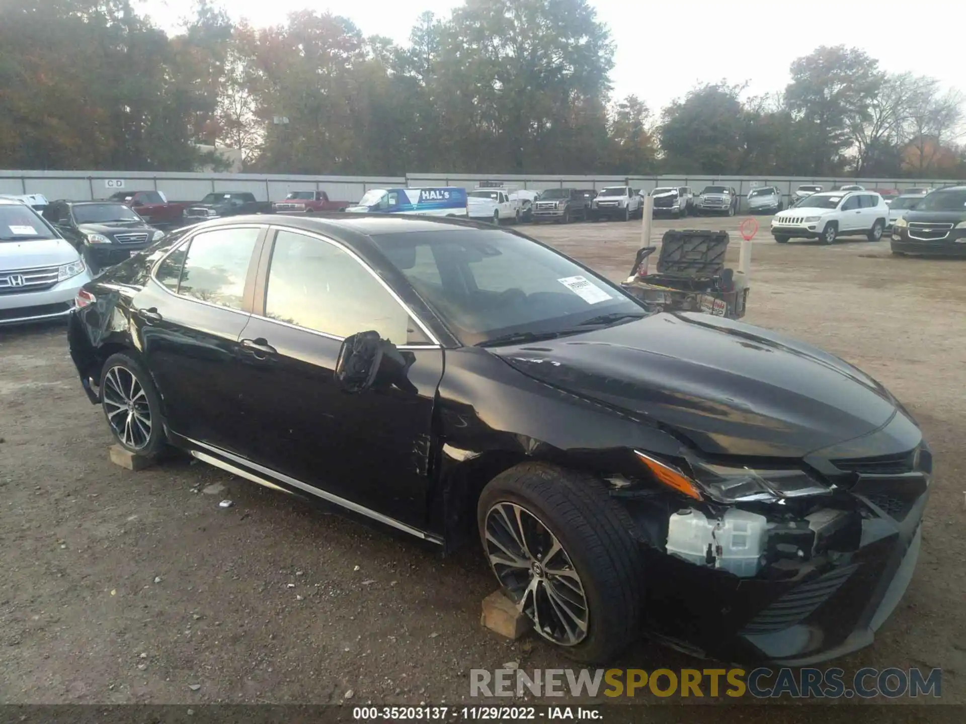 6 Photograph of a damaged car 4T1G11AK9LU350978 TOYOTA CAMRY 2020