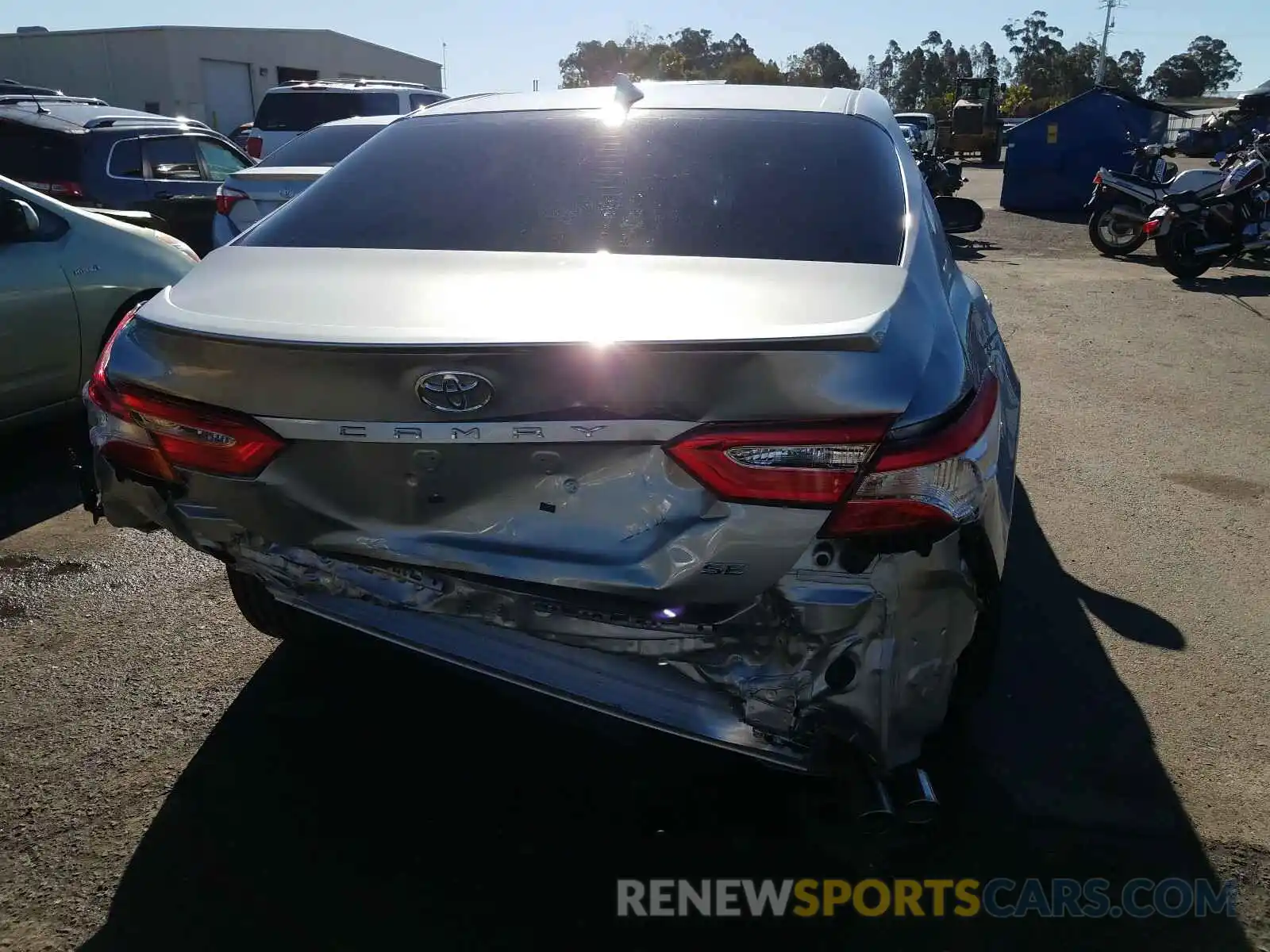 9 Photograph of a damaged car 4T1G11AK9LU352018 TOYOTA CAMRY 2020