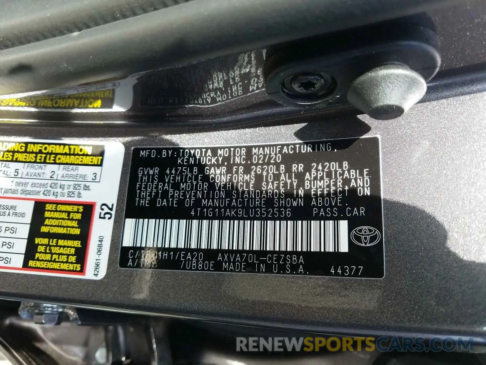 10 Photograph of a damaged car 4T1G11AK9LU352536 TOYOTA CAMRY 2020