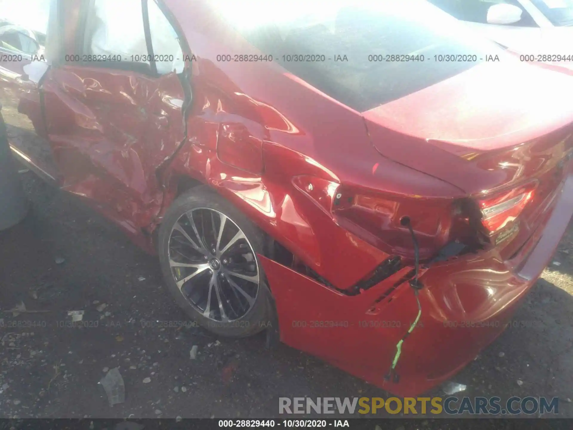 6 Photograph of a damaged car 4T1G11AK9LU352844 TOYOTA CAMRY 2020