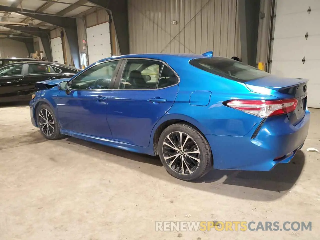 2 Photograph of a damaged car 4T1G11AK9LU353945 TOYOTA CAMRY 2020