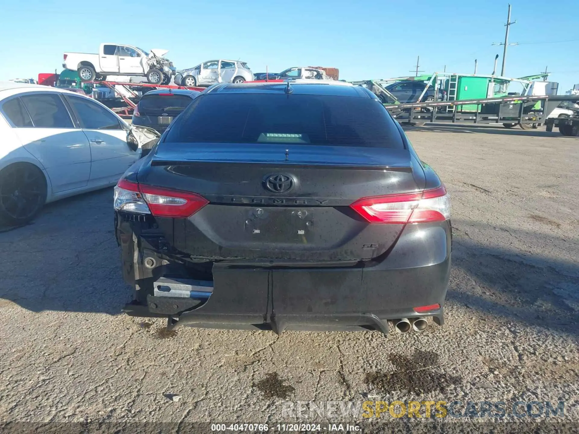 15 Photograph of a damaged car 4T1G11AK9LU358966 TOYOTA CAMRY 2020