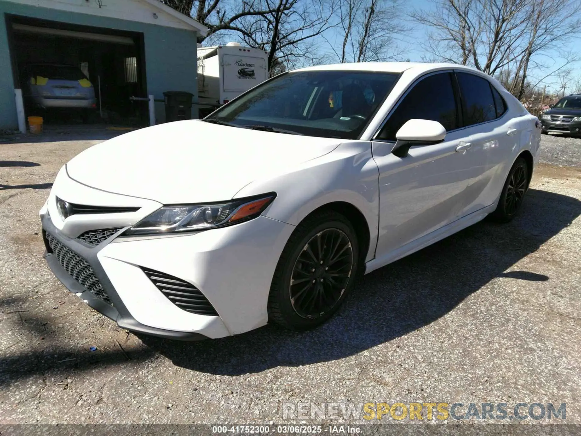 2 Photograph of a damaged car 4T1G11AK9LU360331 TOYOTA CAMRY 2020