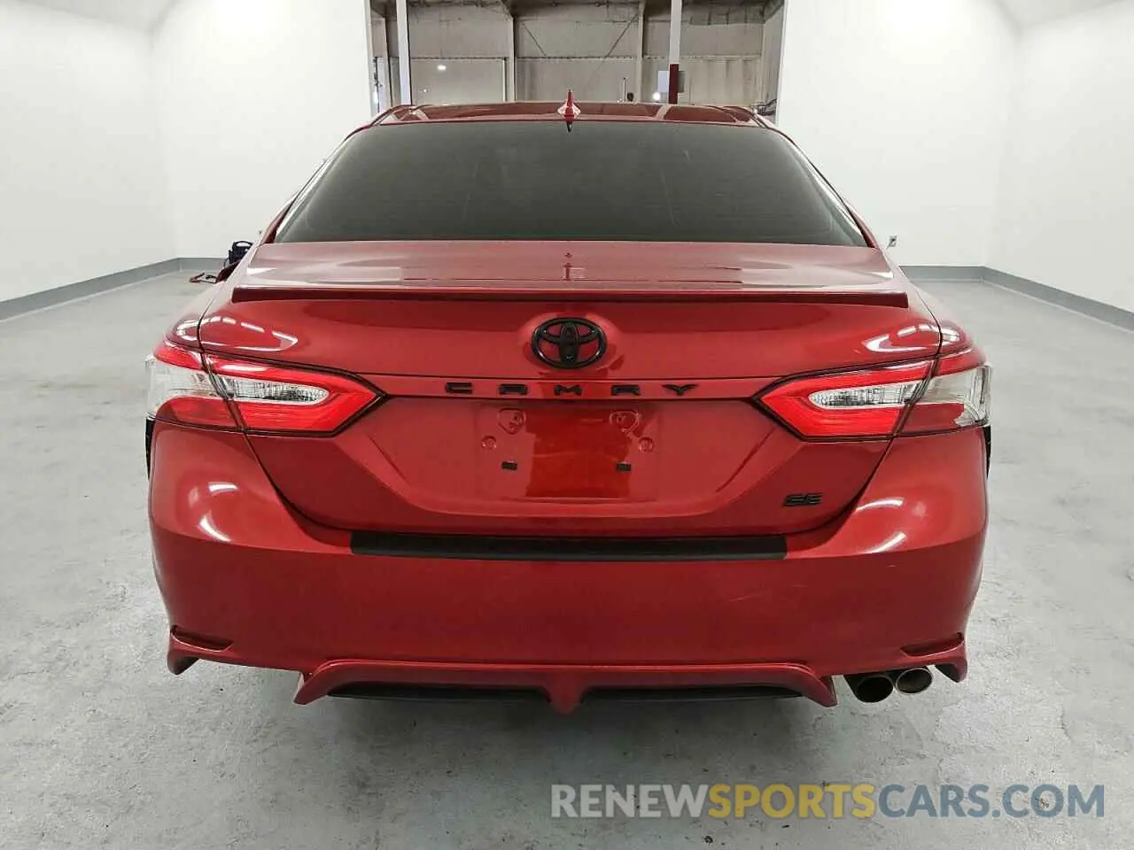 6 Photograph of a damaged car 4T1G11AK9LU360412 TOYOTA CAMRY 2020