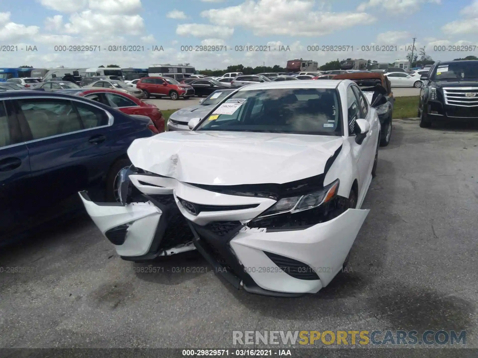 6 Photograph of a damaged car 4T1G11AK9LU361589 TOYOTA CAMRY 2020