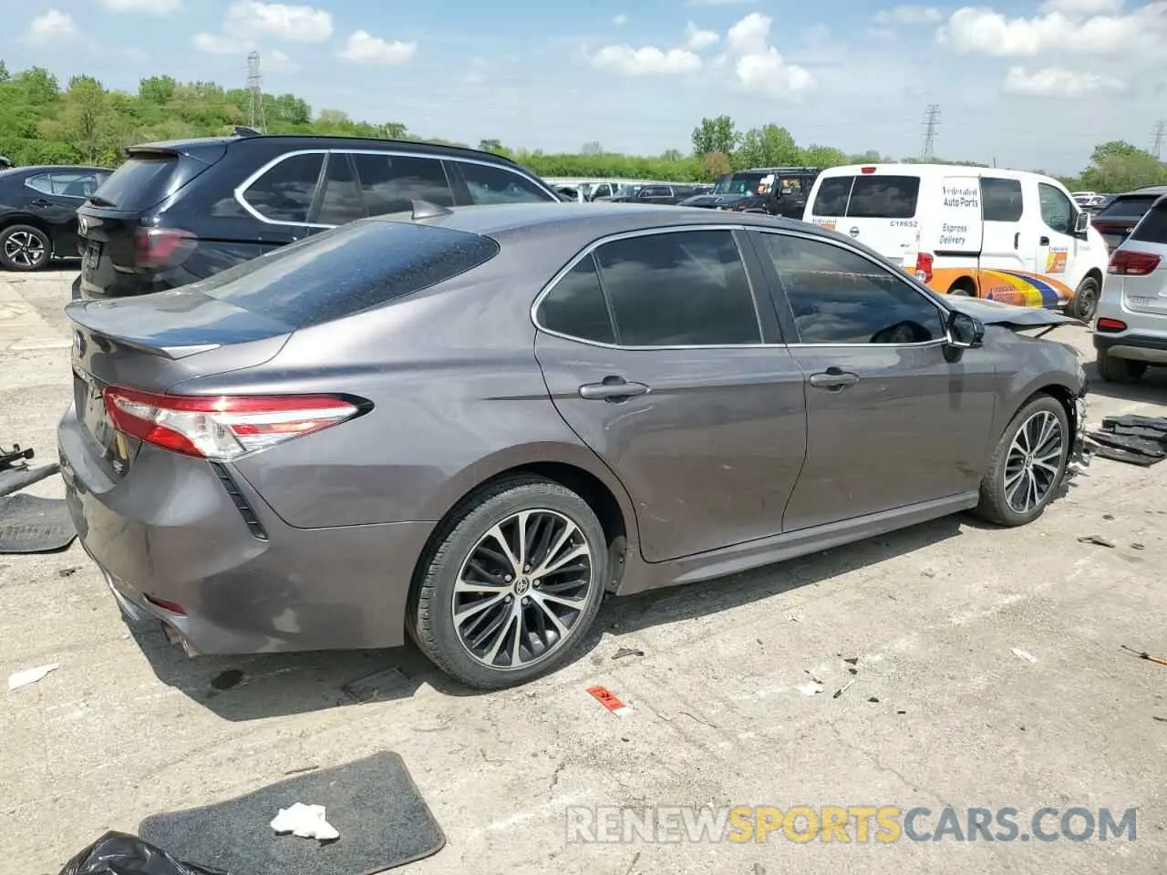 3 Photograph of a damaged car 4T1G11AK9LU362970 TOYOTA CAMRY 2020