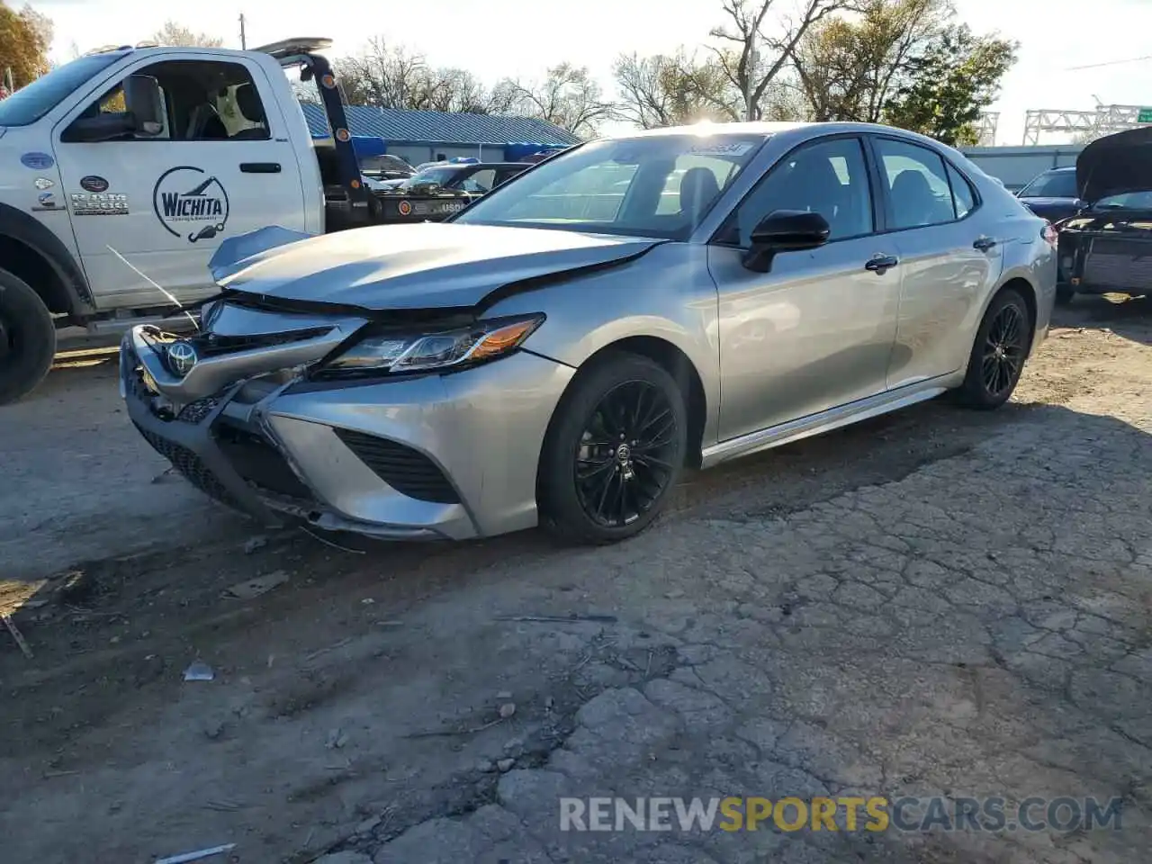 1 Photograph of a damaged car 4T1G11AK9LU363083 TOYOTA CAMRY 2020