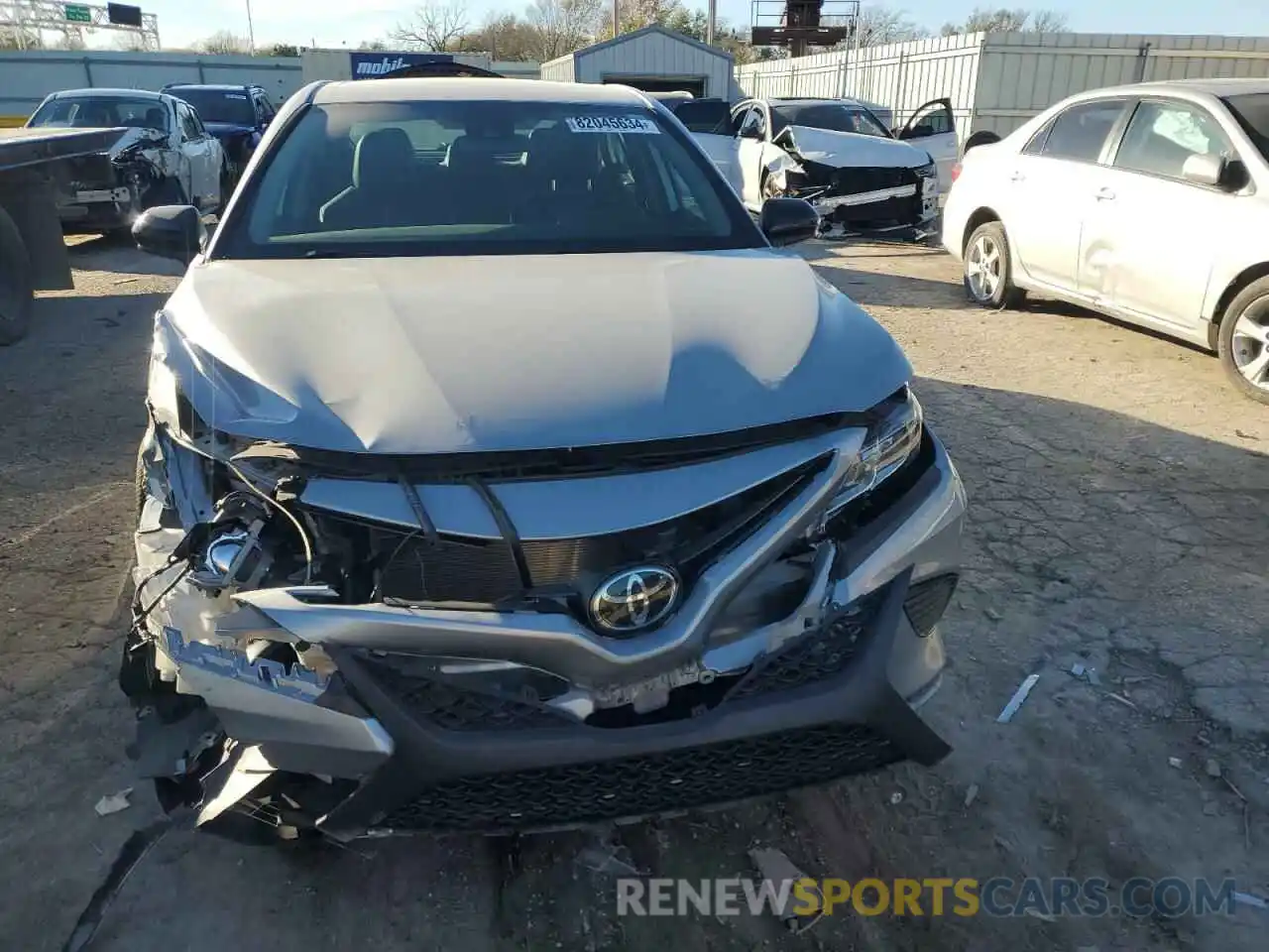 5 Photograph of a damaged car 4T1G11AK9LU363083 TOYOTA CAMRY 2020