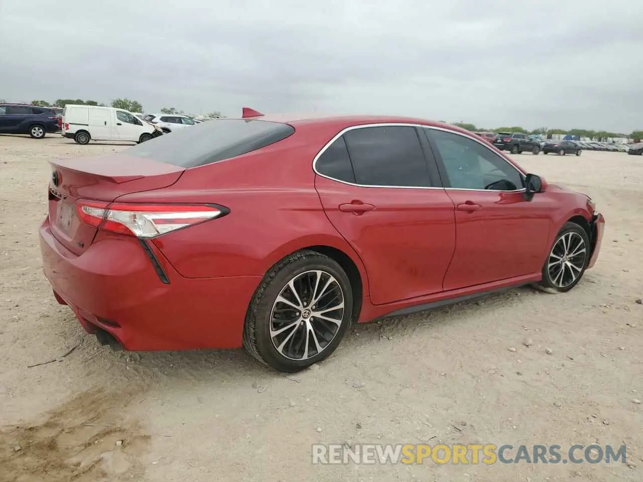 3 Photograph of a damaged car 4T1G11AK9LU363150 TOYOTA CAMRY 2020