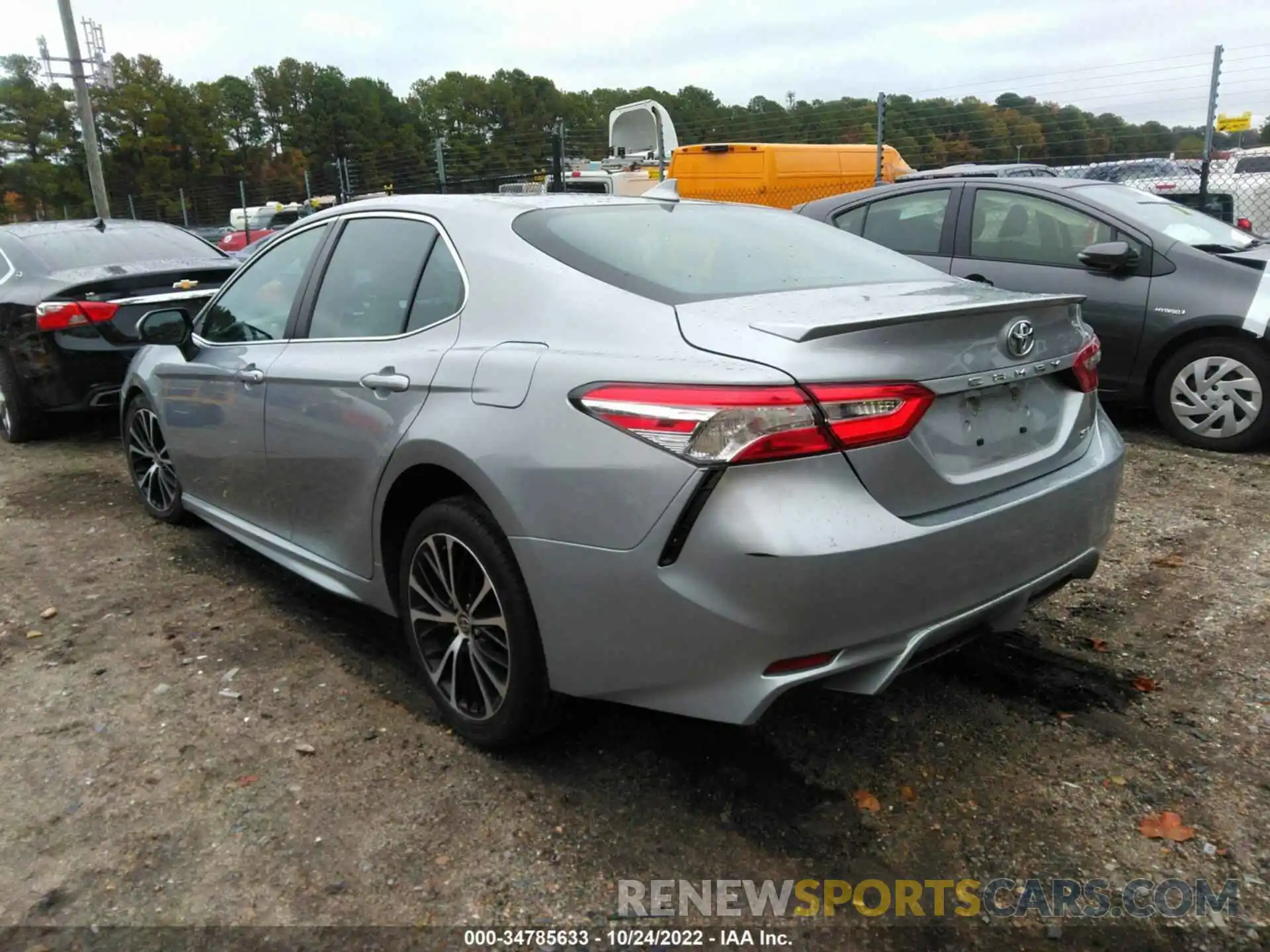 3 Photograph of a damaged car 4T1G11AK9LU363407 TOYOTA CAMRY 2020