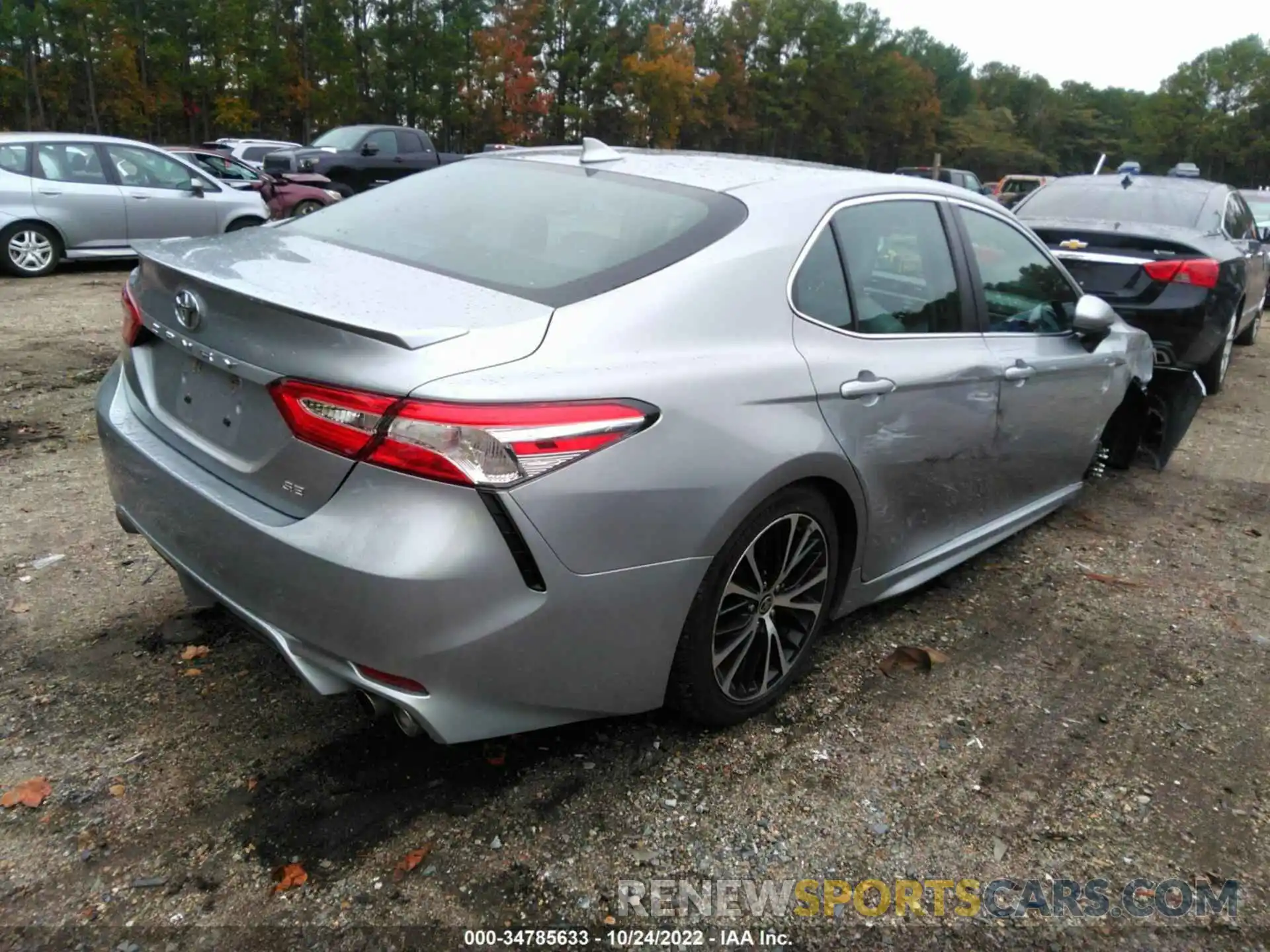 4 Photograph of a damaged car 4T1G11AK9LU363407 TOYOTA CAMRY 2020