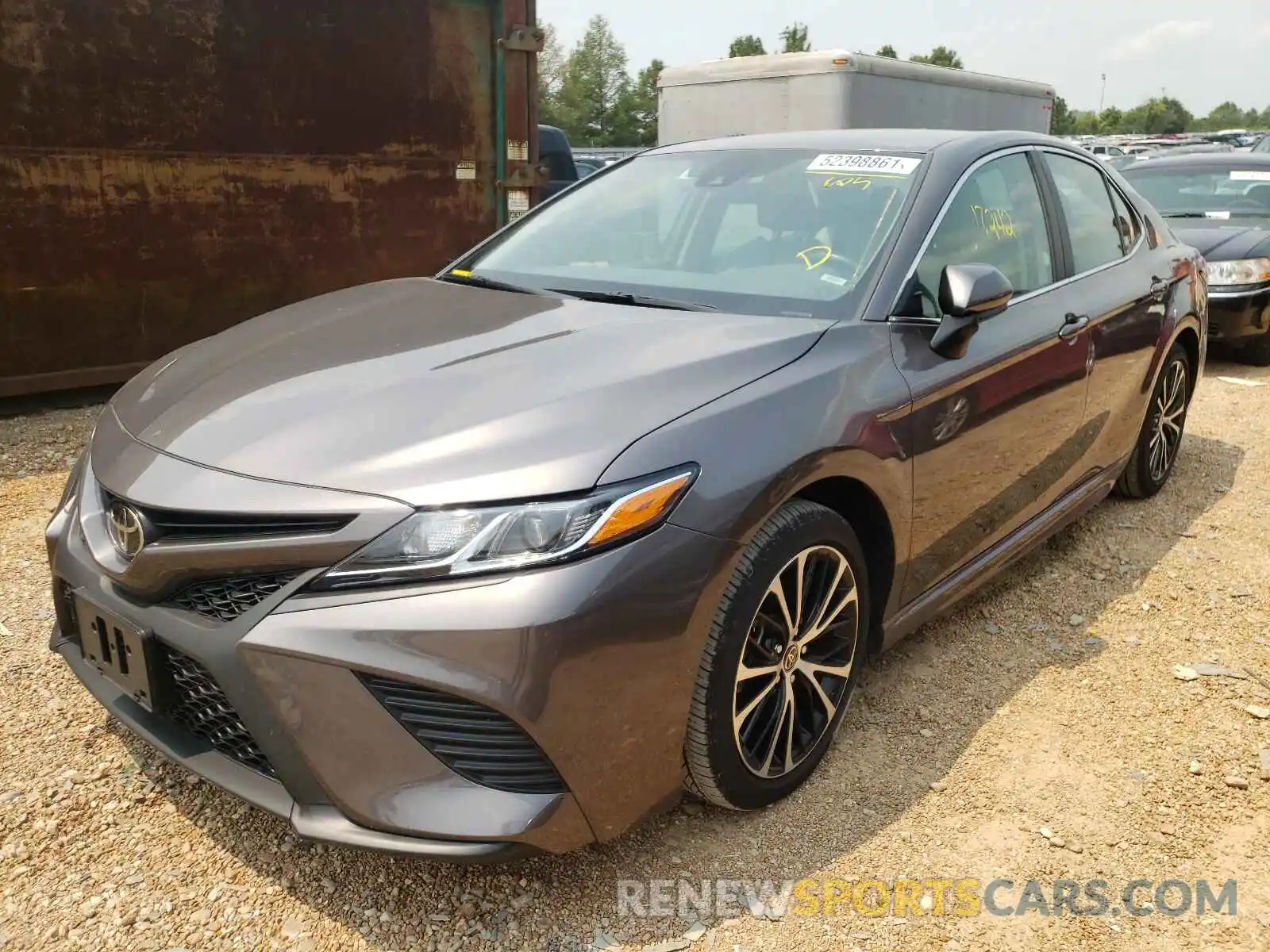 2 Photograph of a damaged car 4T1G11AK9LU363536 TOYOTA CAMRY 2020