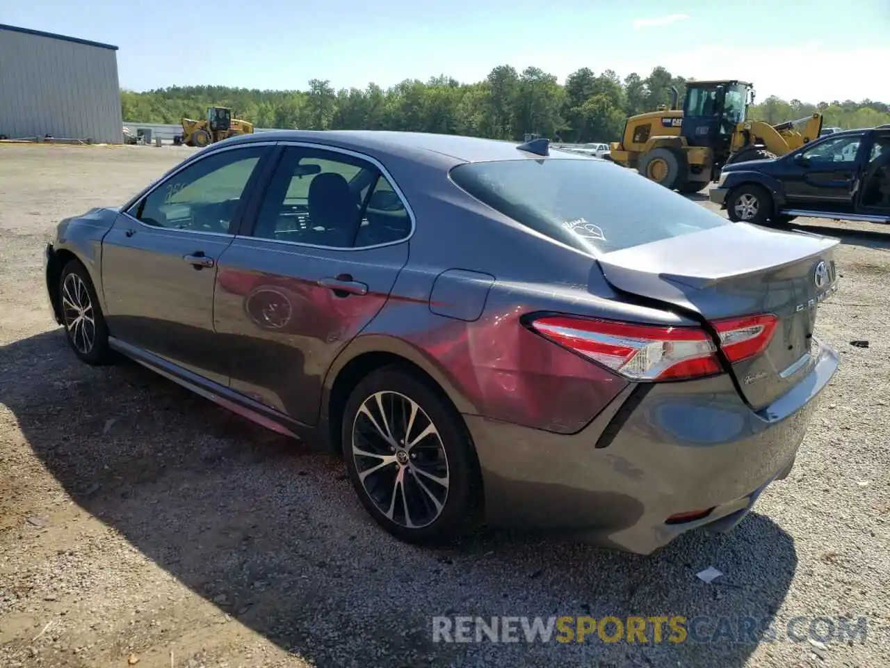 3 Photograph of a damaged car 4T1G11AK9LU366520 TOYOTA CAMRY 2020