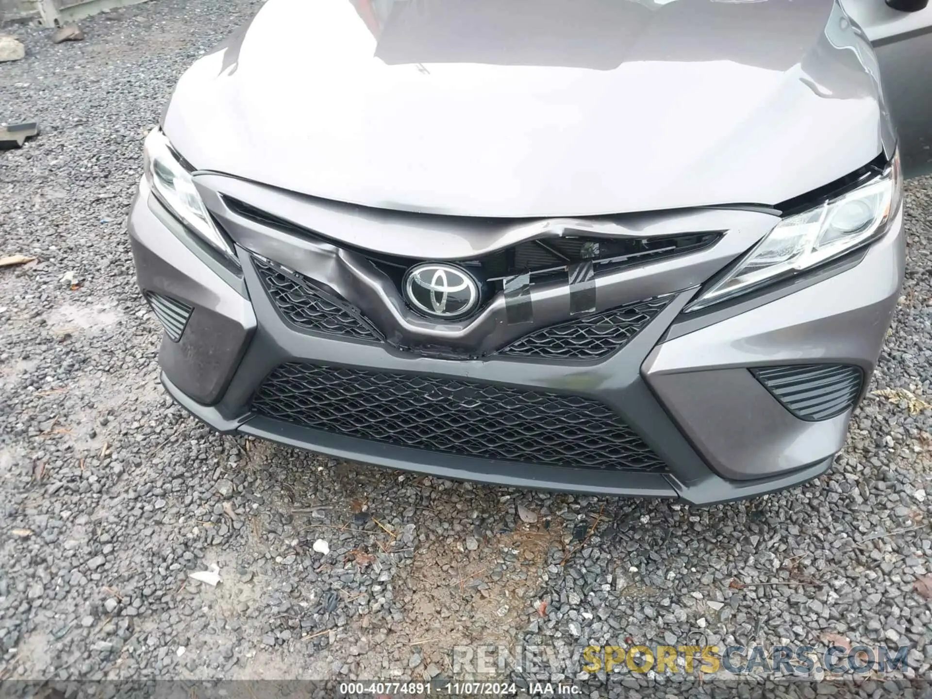 6 Photograph of a damaged car 4T1G11AK9LU368719 TOYOTA CAMRY 2020
