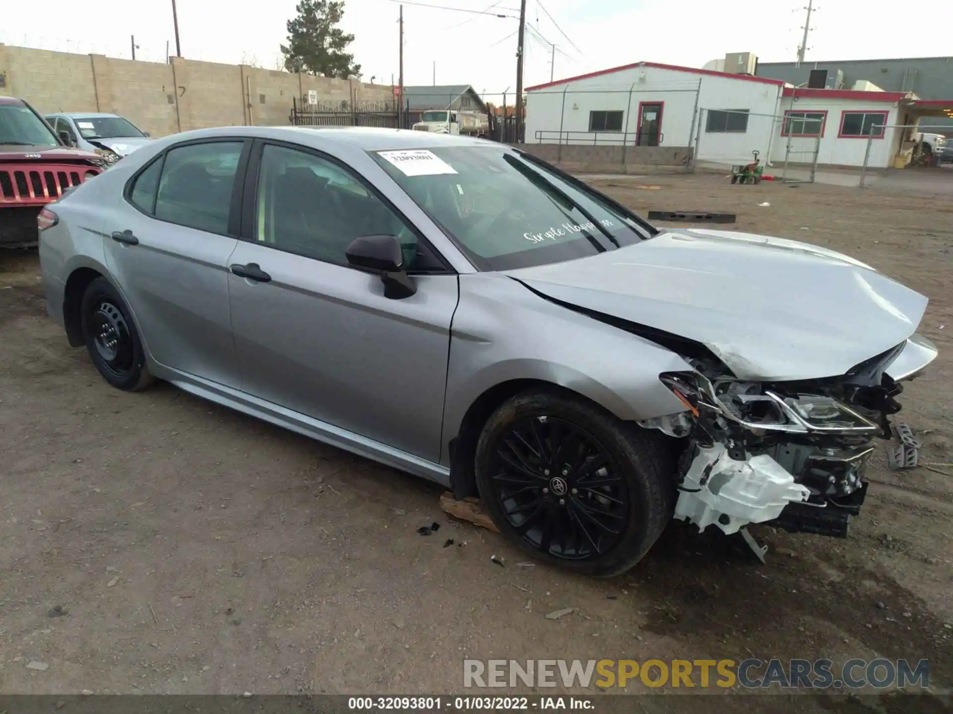 1 Photograph of a damaged car 4T1G11AK9LU369370 TOYOTA CAMRY 2020