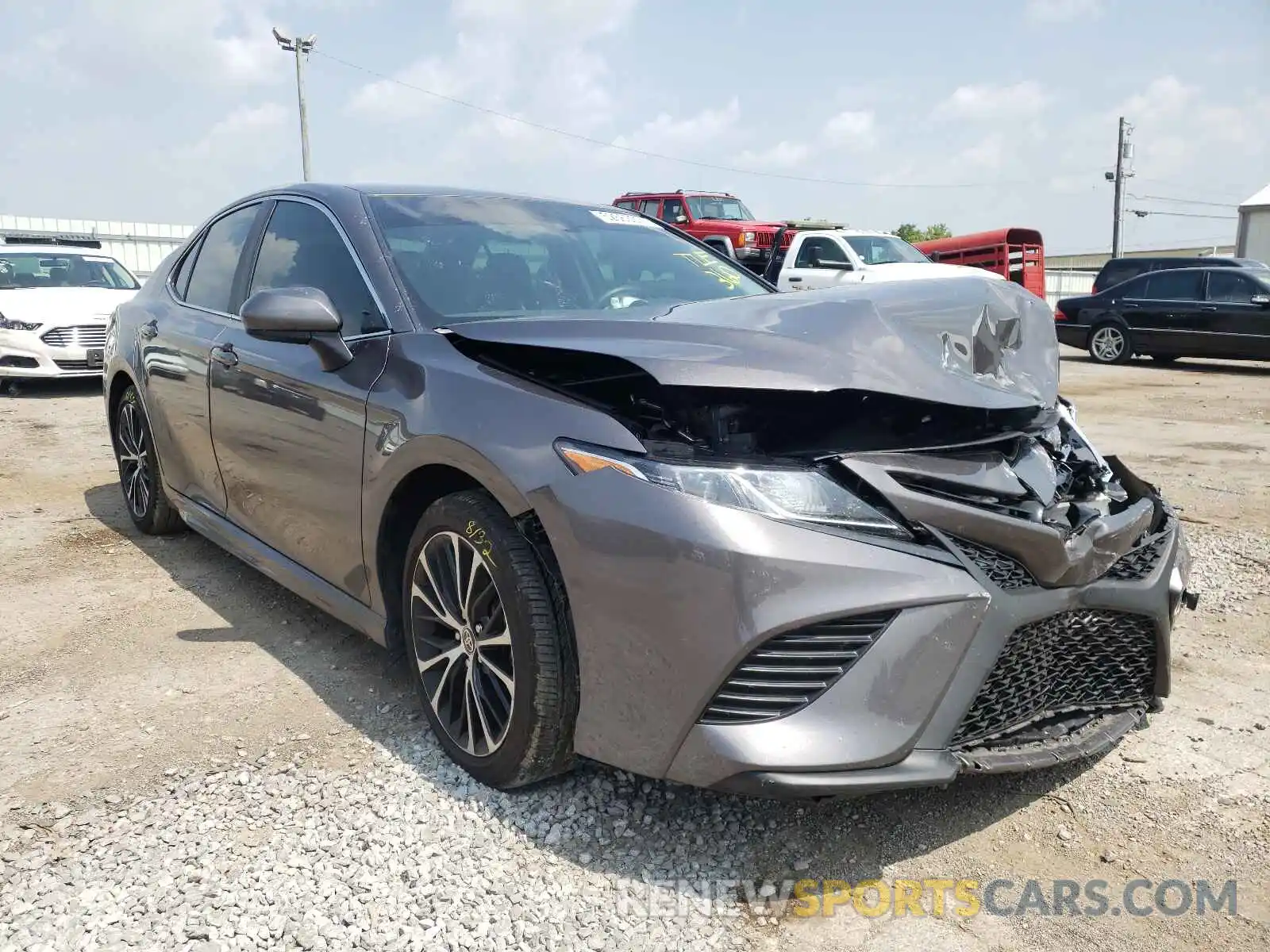 1 Photograph of a damaged car 4T1G11AK9LU378389 TOYOTA CAMRY 2020