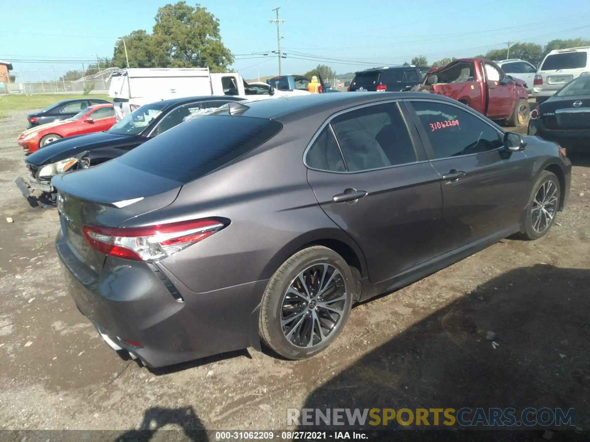 4 Photograph of a damaged car 4T1G11AK9LU378814 TOYOTA CAMRY 2020