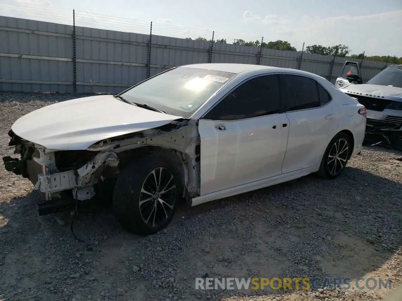1 Photograph of a damaged car 4T1G11AK9LU380742 TOYOTA CAMRY 2020