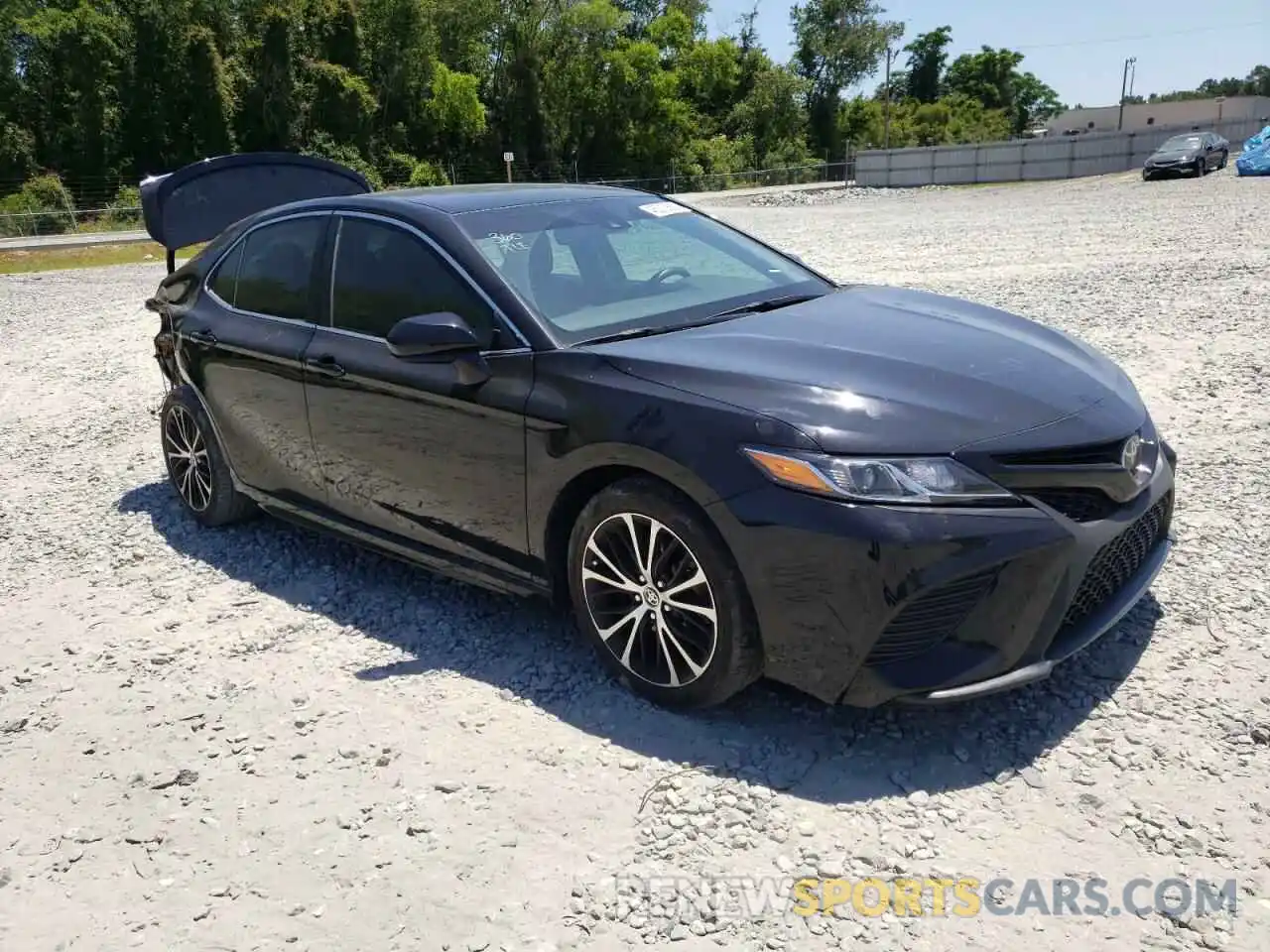 1 Photograph of a damaged car 4T1G11AK9LU384824 TOYOTA CAMRY 2020